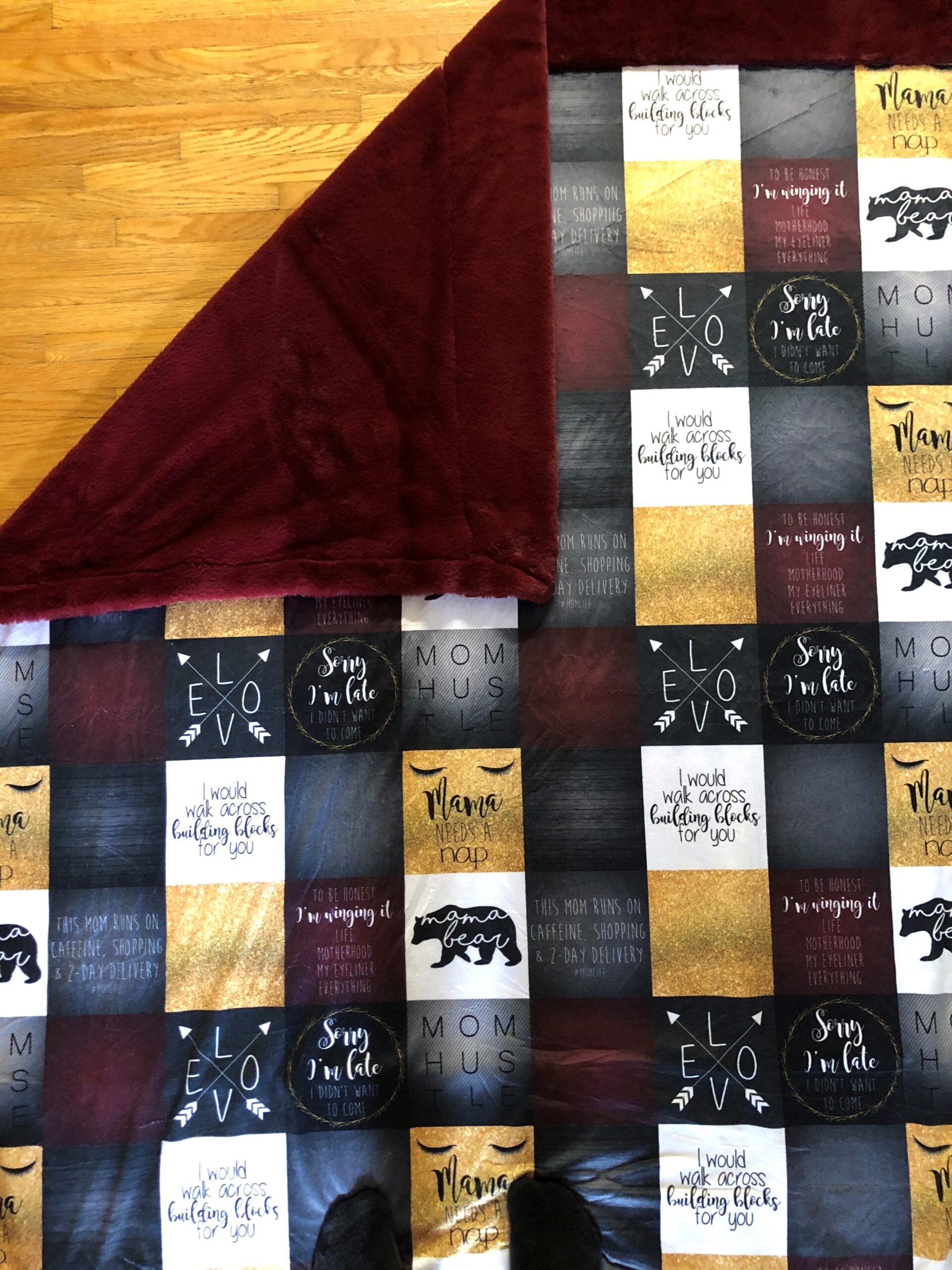 Mom Hustle Luxe Cuddle Merlot Seal